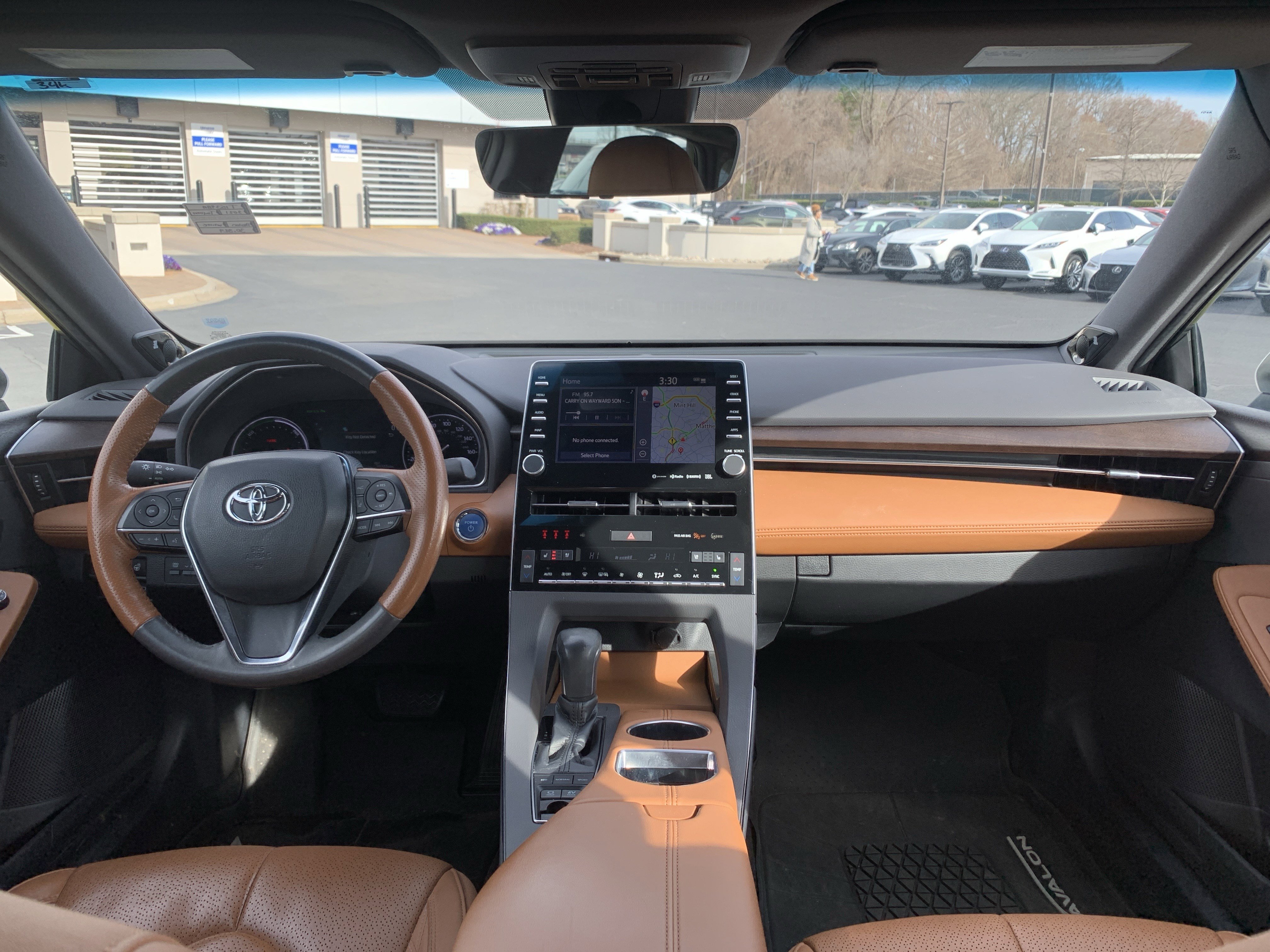 Used 2021 Toyota Avalon Limited w/ Advanced Safety Package image 30