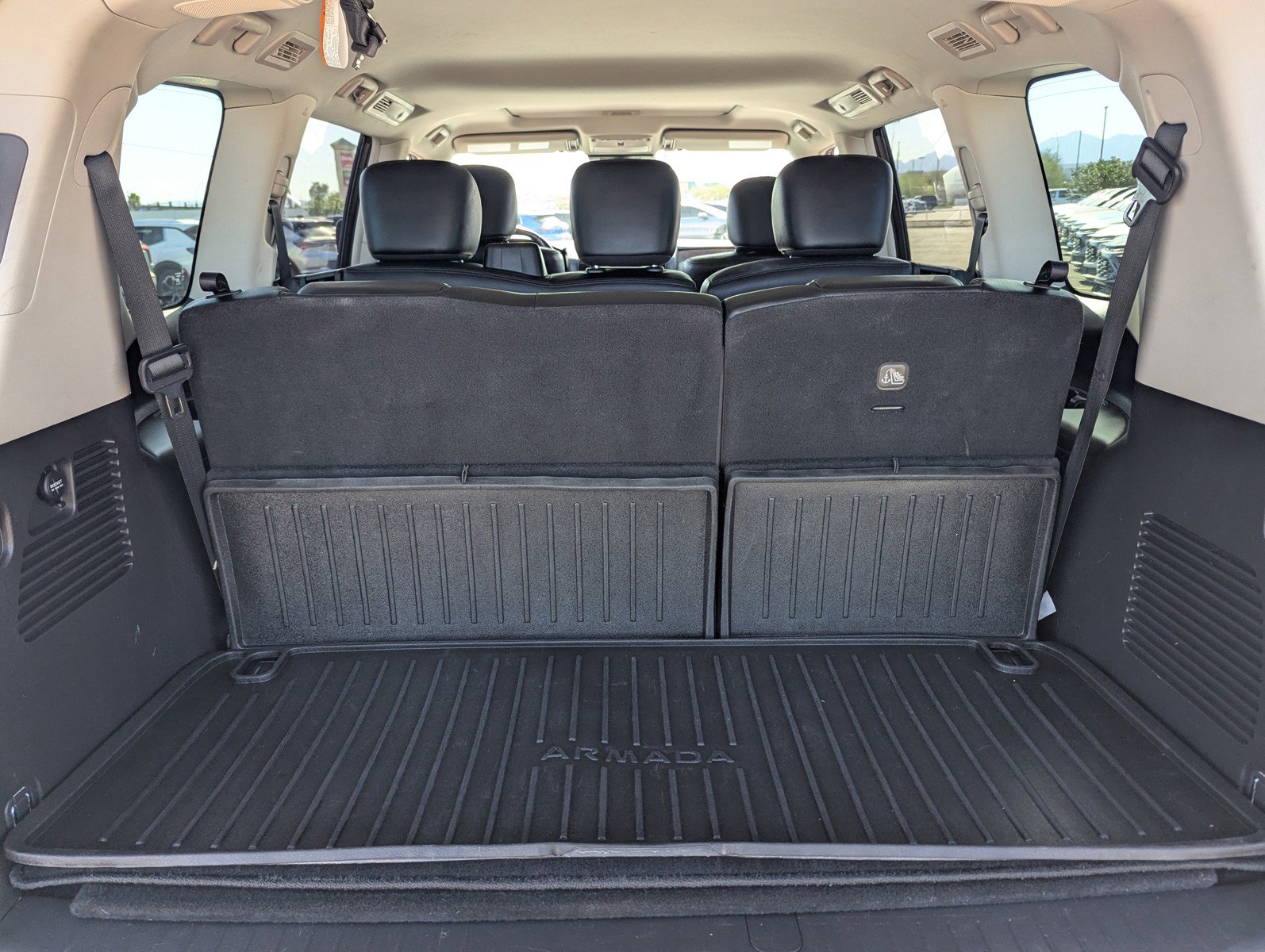 Used 2023 Nissan Armada SL w/ Cargo Package image 10