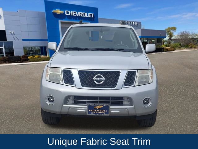 Used 2011 Nissan Pathfinder SV AWD/4WD image 22