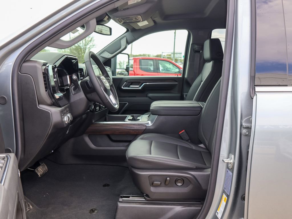 New 2026 GMC Sierra 2500 SLT image 8