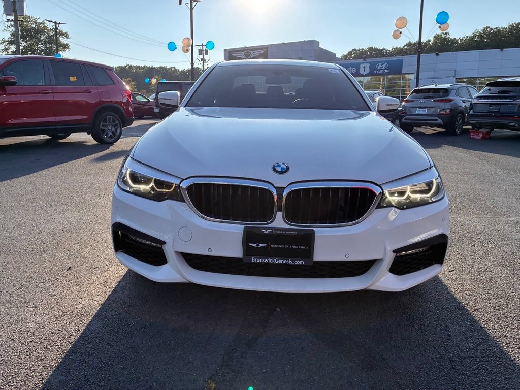 Used 2018 BMW 530i xDrive AWD/4WD image 2