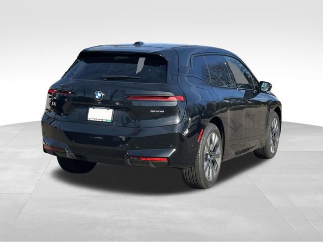 New 2026 BMW iX xDrive45 w/ Premium Package image 4