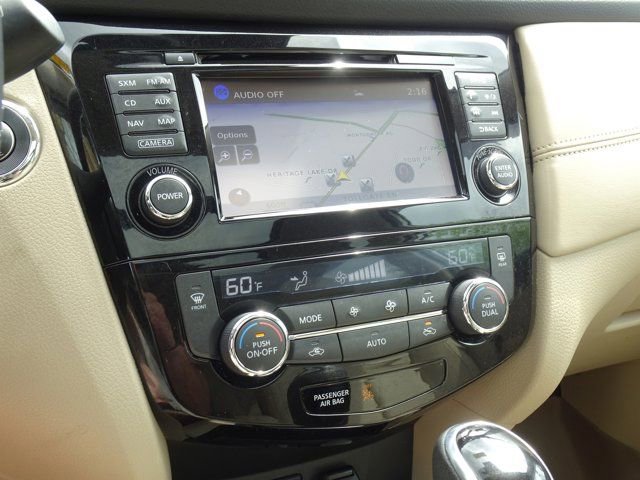 Used 2017 Nissan Rogue SL w/ SL Premium Package AWD/4WD image 19