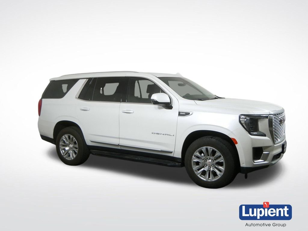 Used 2024 GMC Yukon Denali w/ Advanced Technology Package AWD/4WD image 1