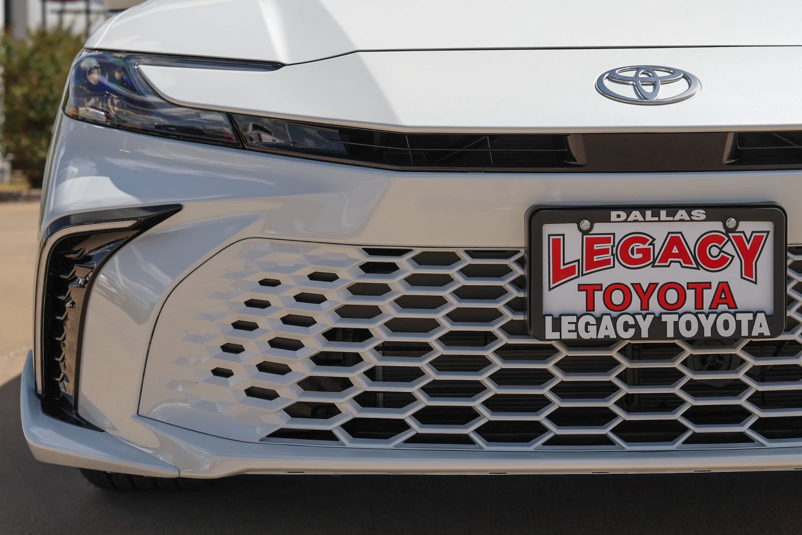 New 2026 Toyota Camry XSE FWD image 11