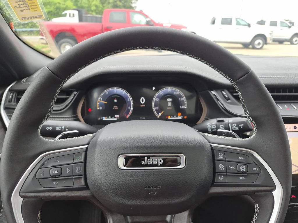New 2026 Jeep Grand Cherokee Limited AWD/4WD image 19