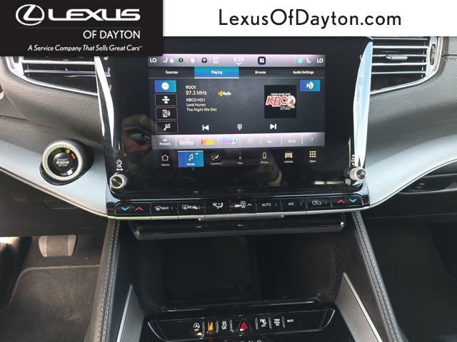 Used 2025 Jeep Wagoneer L Series II image 1