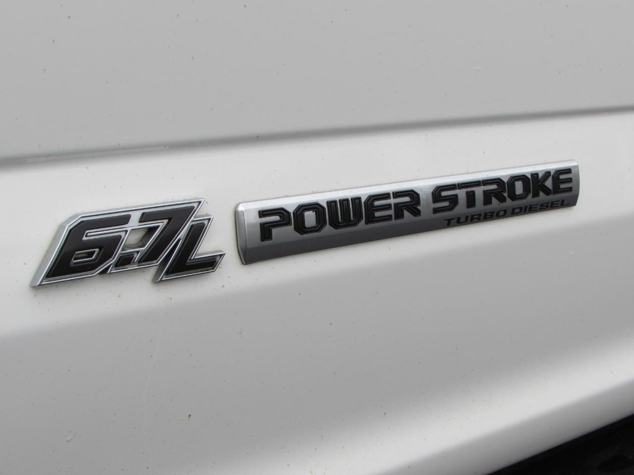 Used 2022 Ford F250 Platinum w/ Tremor Off-Road Package image 36