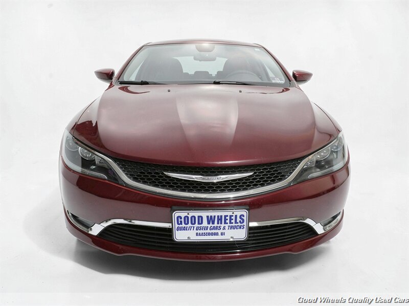 Used 2016 Chrysler 200 Limited w/ Anniversary Edition FWD image 2