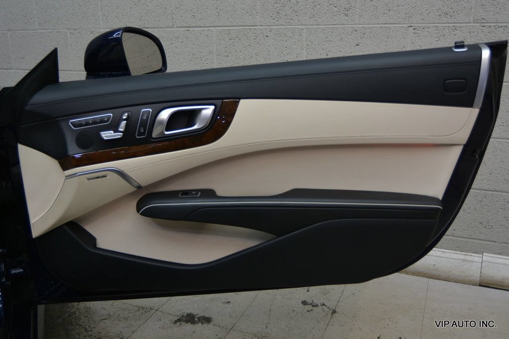 Used 2013 Mercedes-Benz SL 550 image 13