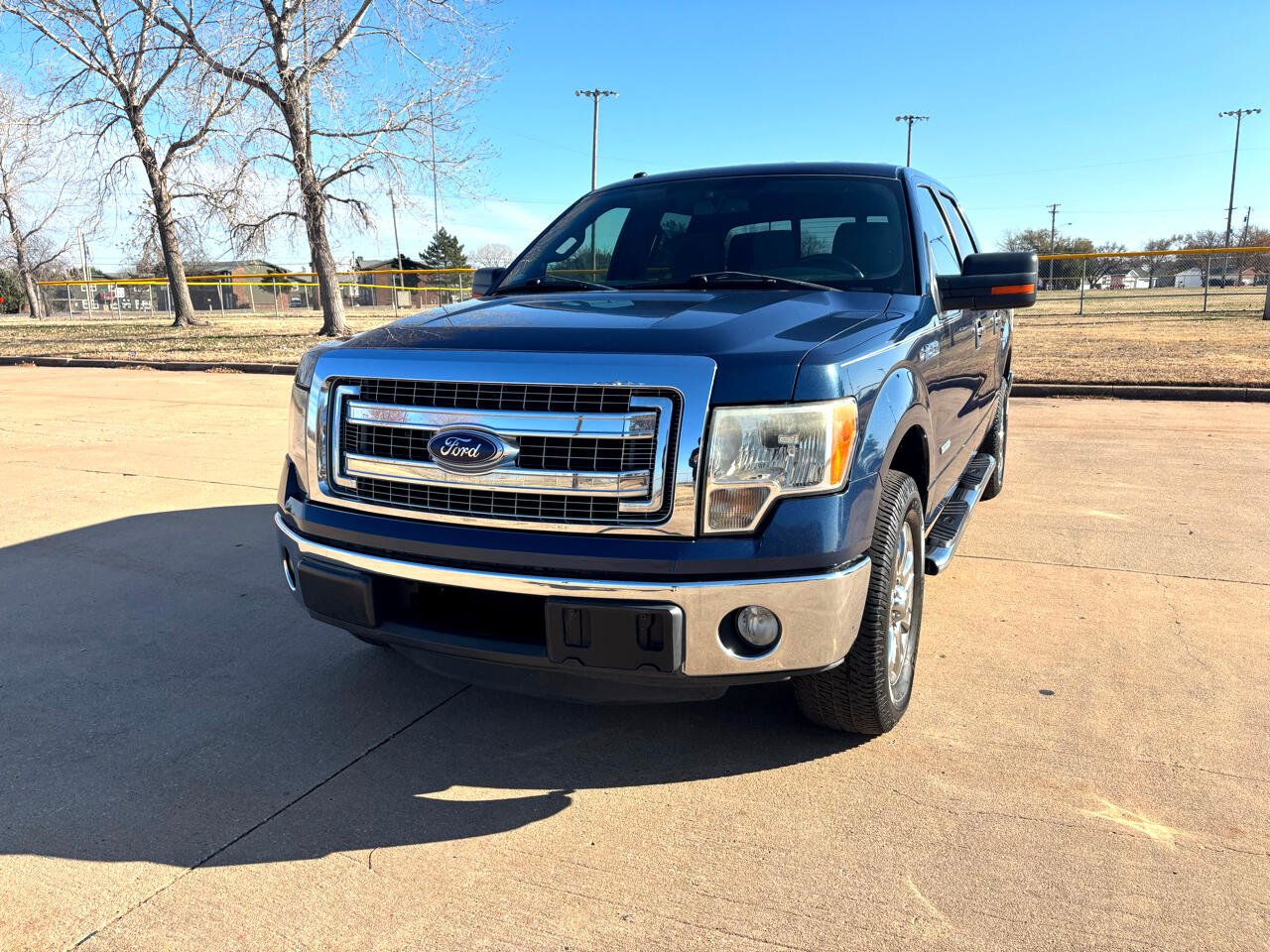 Used 2013 Ford F150 XLT w/ Luxury Equipment Group image 3