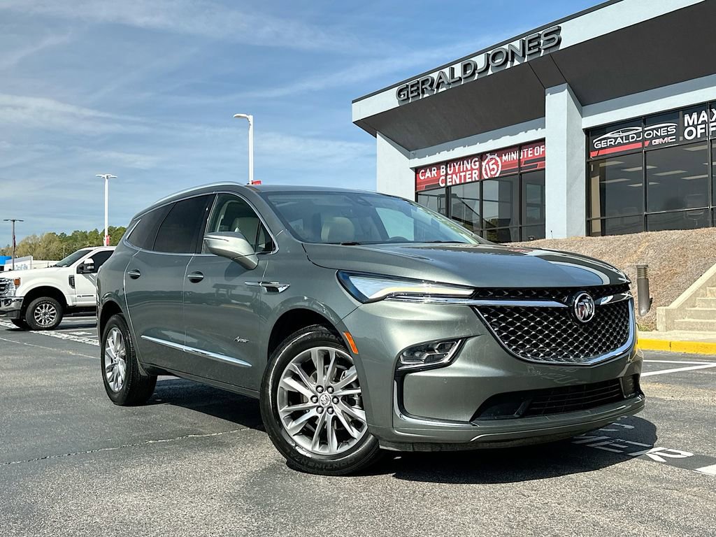 Used 2023 Buick Enclave Avenir w/ Avenir Technology Package FWD video 1