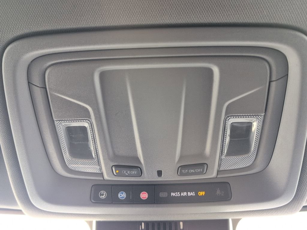 Used 2022 Chevrolet Silverado 1500 LT image 36