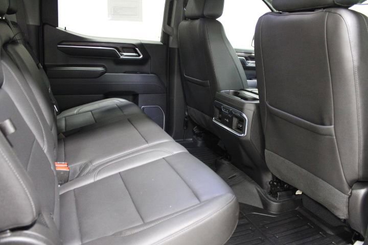 Used 2023 GMC Sierra 1500 SLT w/ SLT Premium Package image 33