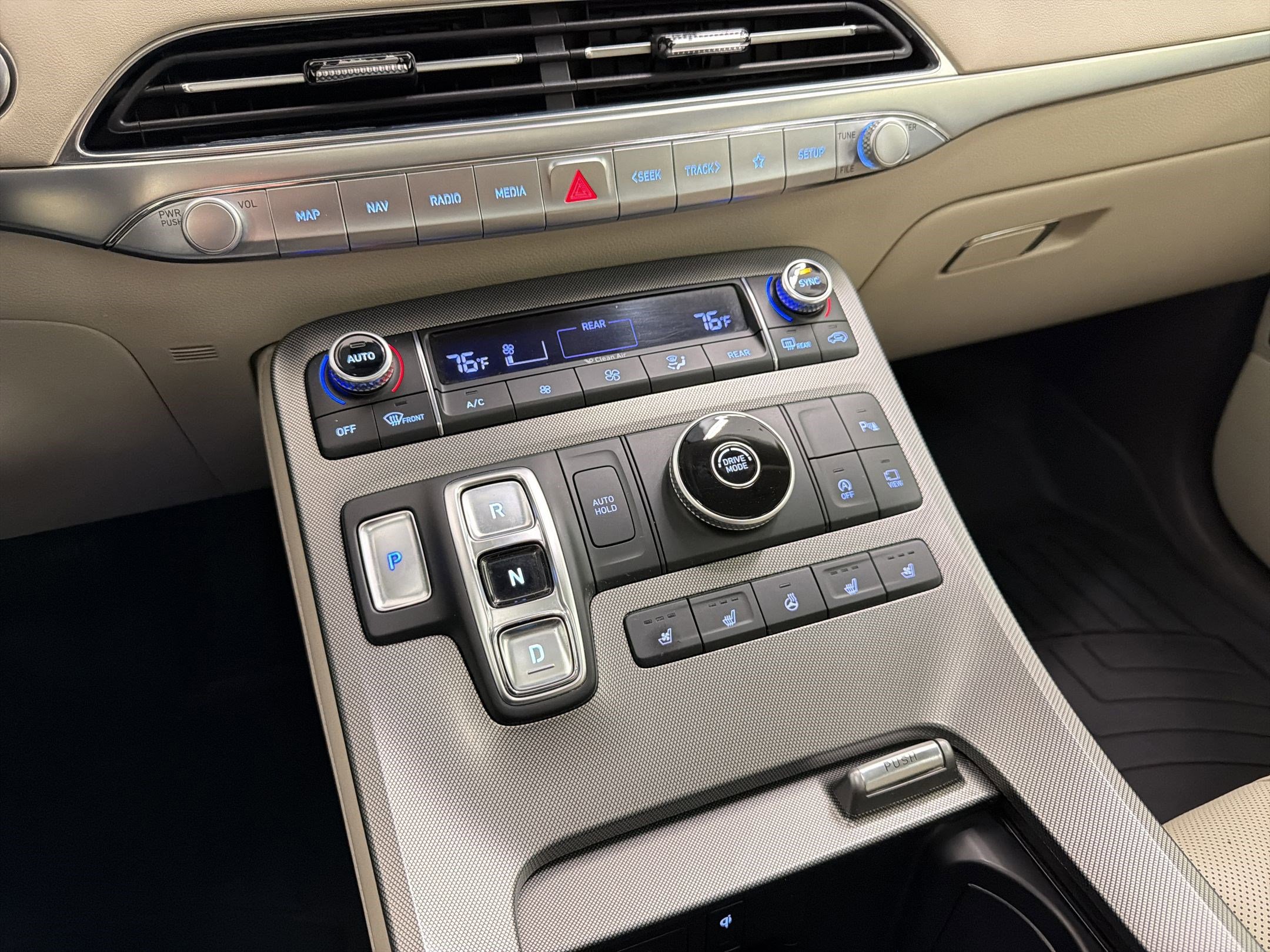Used 2020 Hyundai Palisade Limited FWD image 26