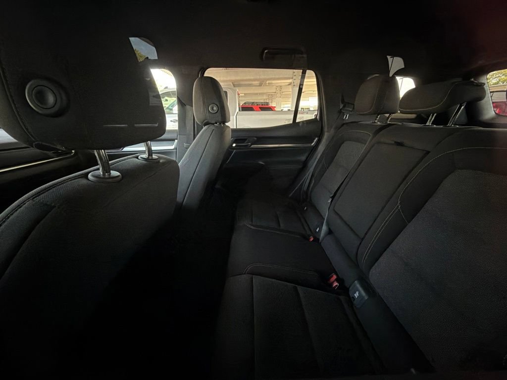 Used 2025 GMC Terrain Elevation FWD image 9