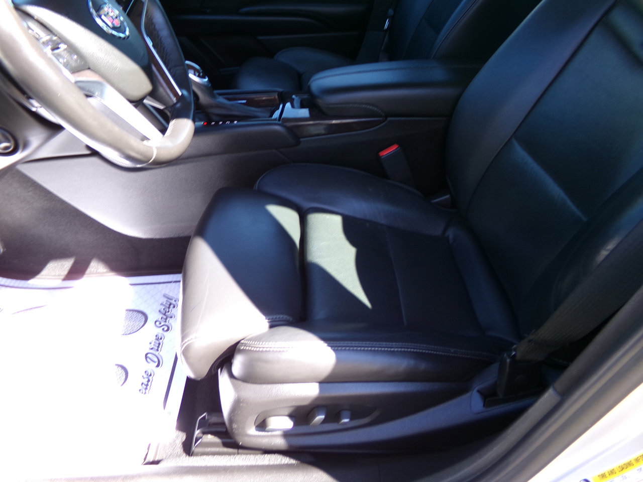 Used 2014 Cadillac XTS Luxury image 11