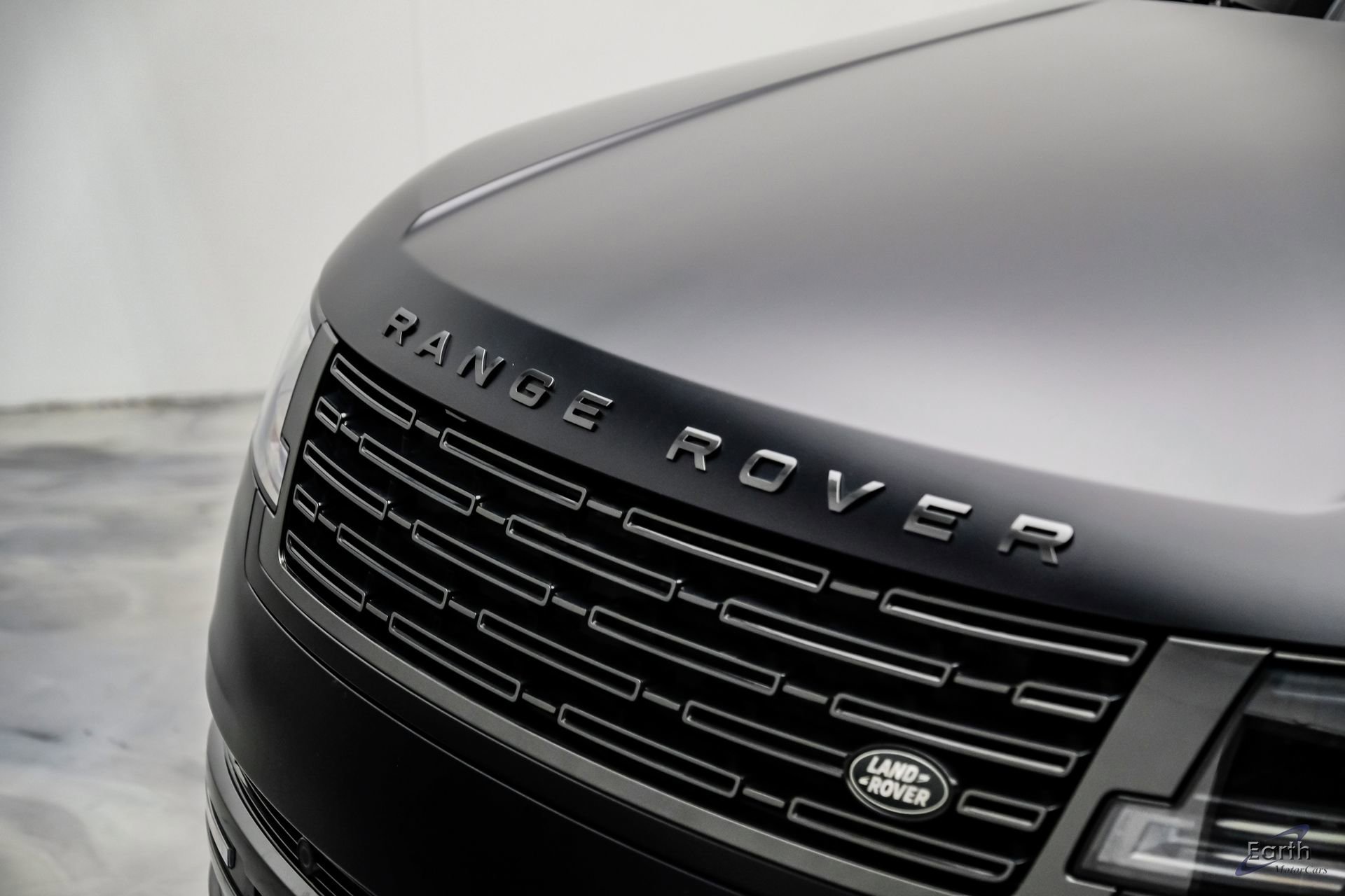 Used 2023 Land Rover Range Rover SE image 30