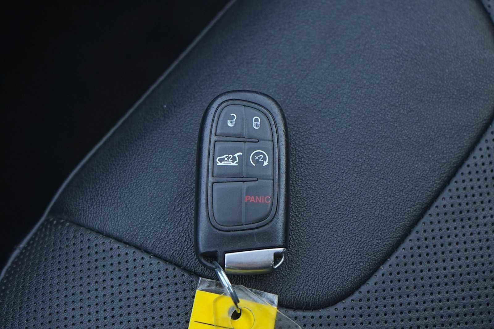 Used 2019 Jeep Cherokee Limited AWD/4WD image 28