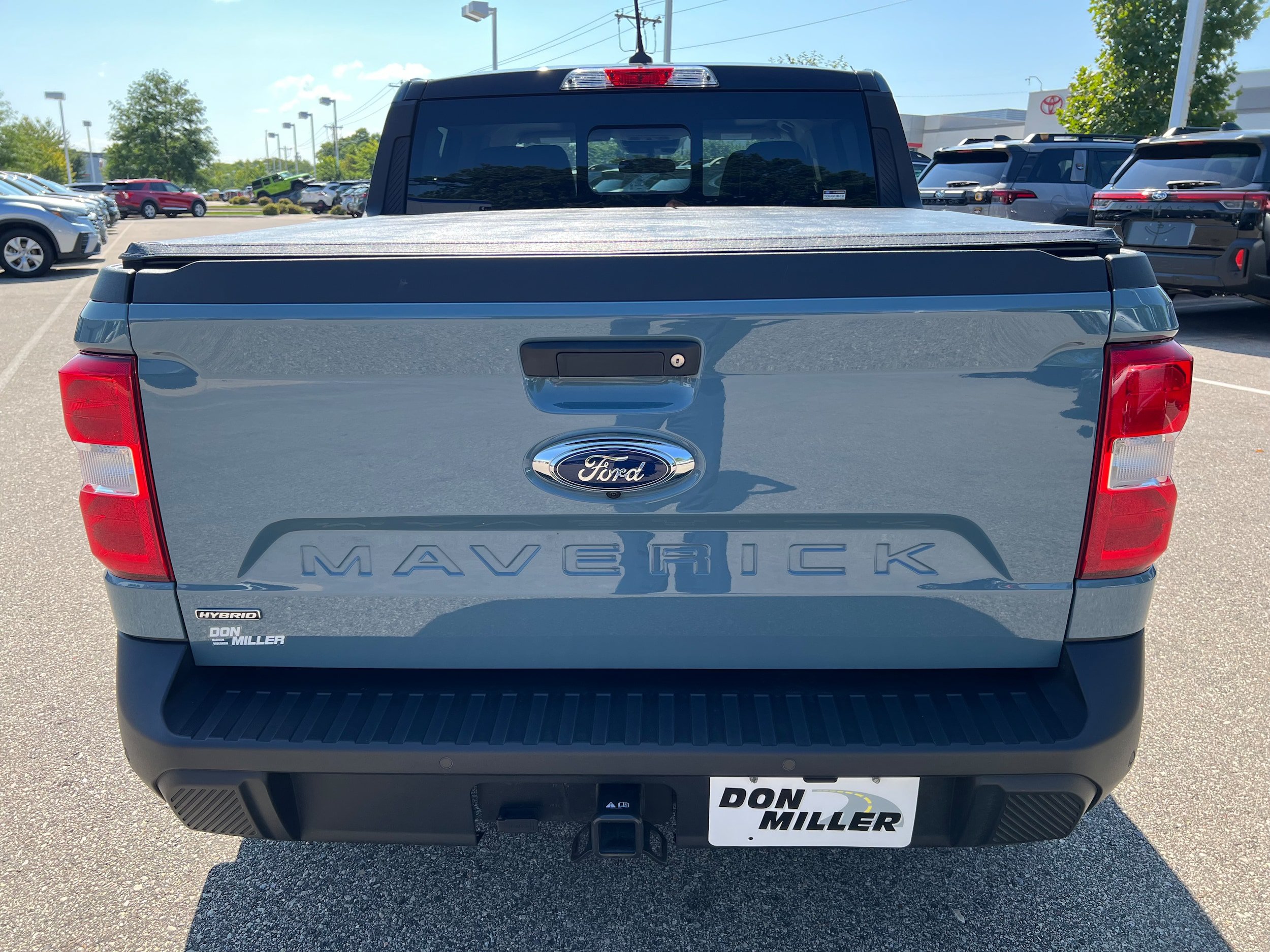 Used 2022 Ford Maverick Lariat w/ Lariat Luxury Package FWD image 6