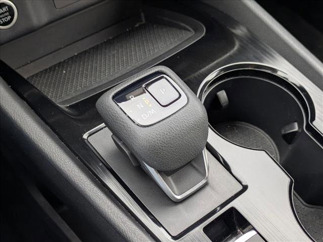 Used 2023 Nissan Rogue SV image 12