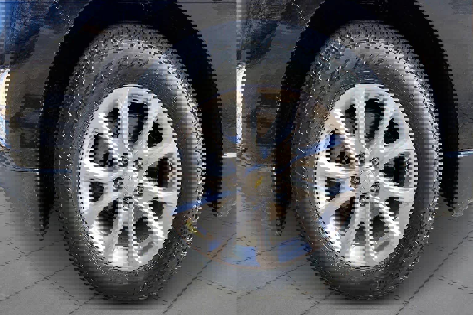 Used 2019 Chevrolet Equinox LT image 10