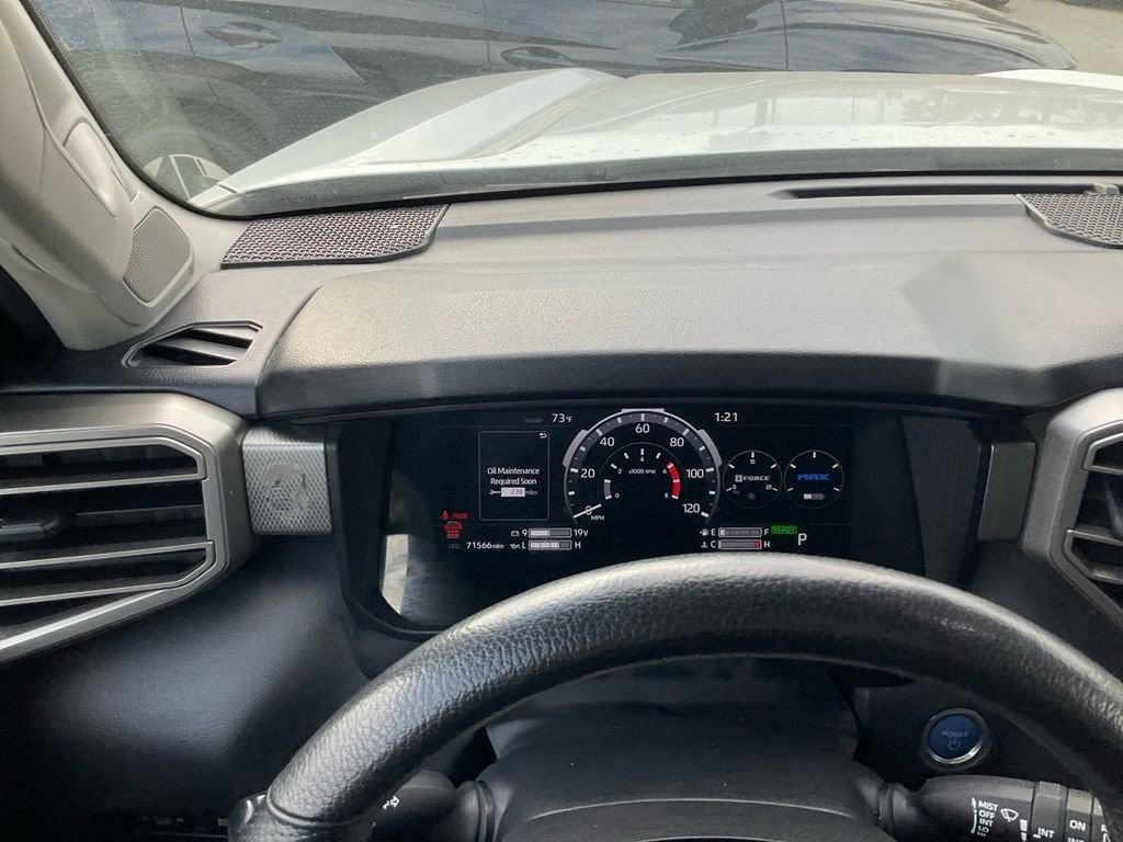 Used 2023 Toyota Sequoia Limited image 25