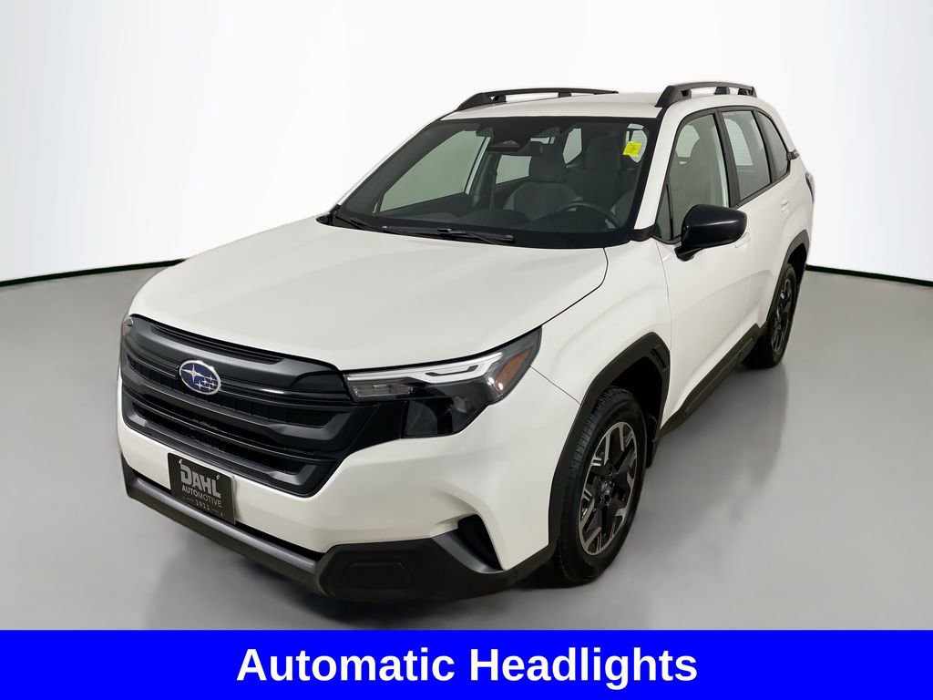 Used 2025 Subaru Forester image 3