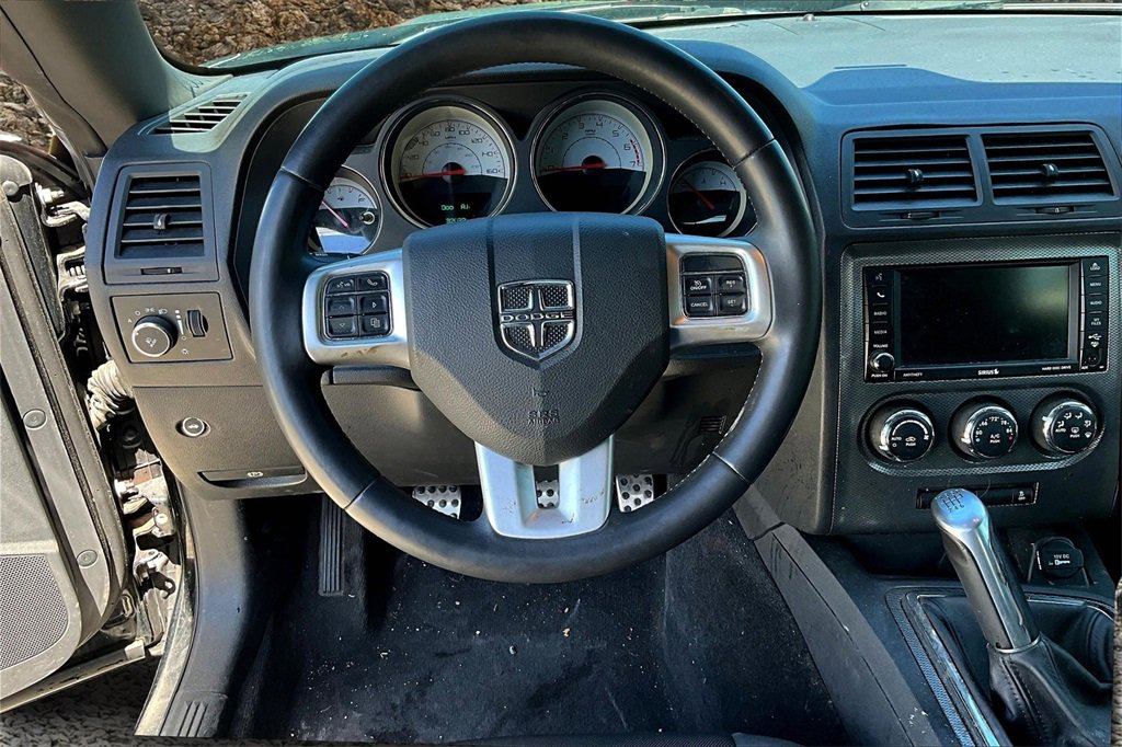 Used 2014 Dodge Challenger R/T w/ Blacktop Package image 5