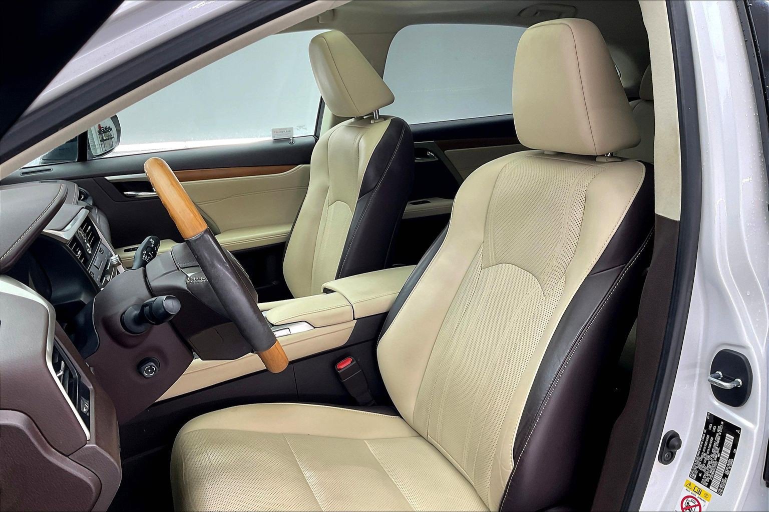 Used 2019 Lexus RX 350 FWD w/ Navigation Package image 17