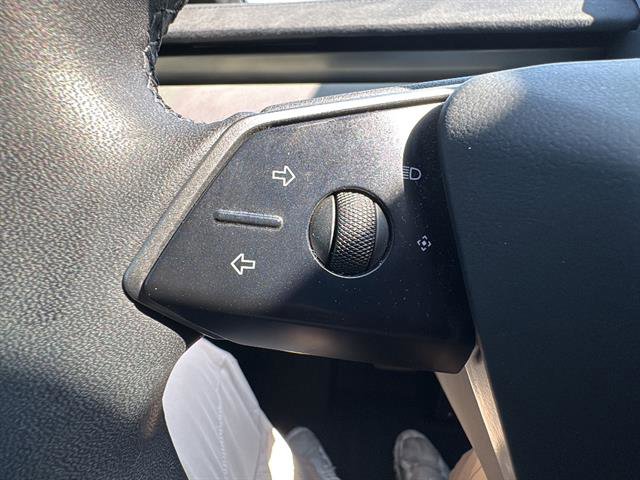 Used 2025 Tesla Cybertruck Cyberbeast AWD/4WD image 19