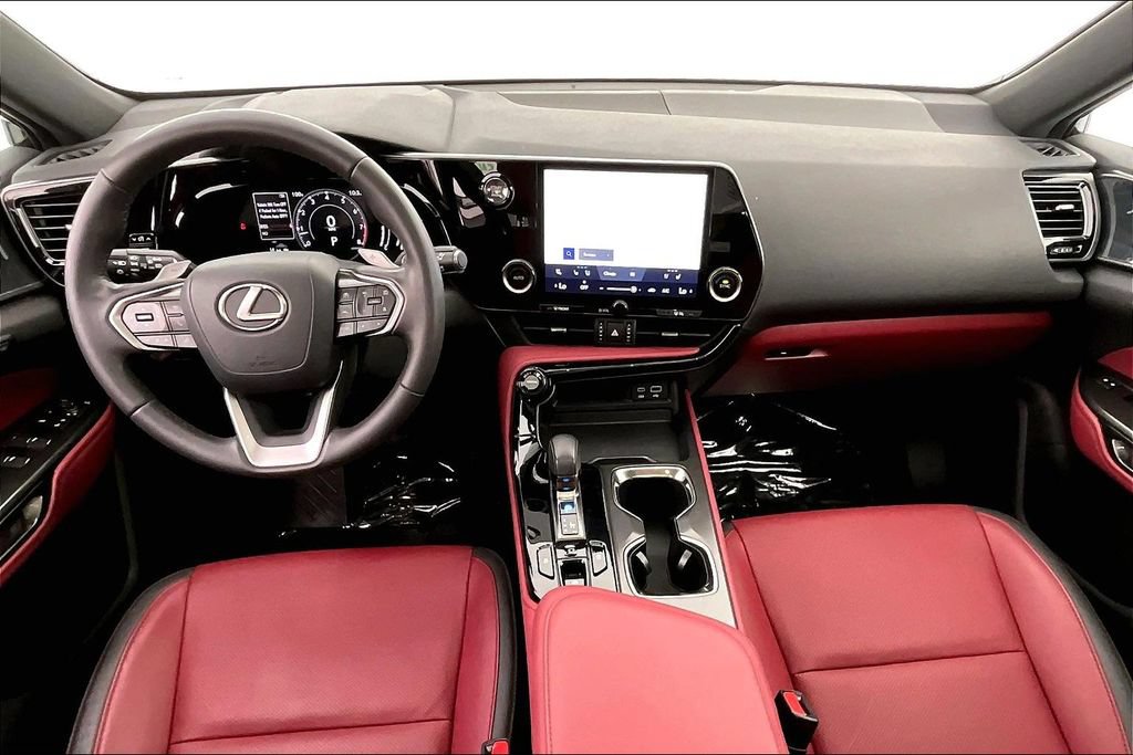 Used 2025 Lexus NX 250 FWD w/ Premium Package image 18