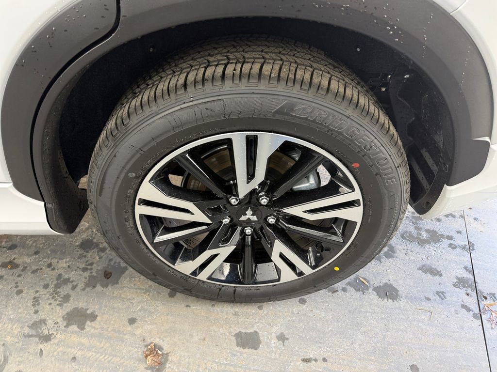 New 2026 Mitsubishi Eclipse Cross SEL image 35