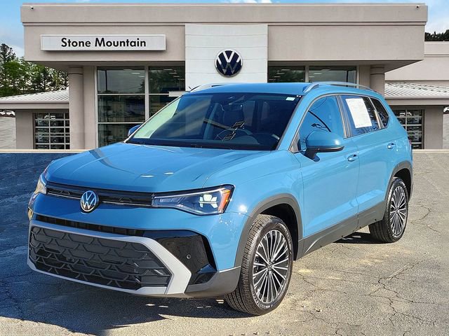 Certified 2025 Volkswagen Taos SE