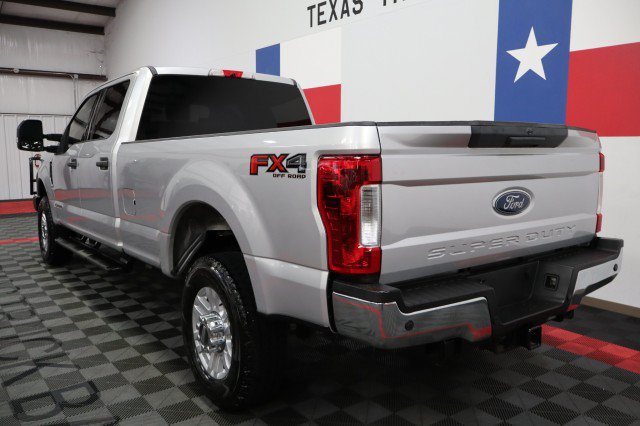 Used 2019 Ford F350 XLT w/ XLT Value Package AWD/4WD image 11
