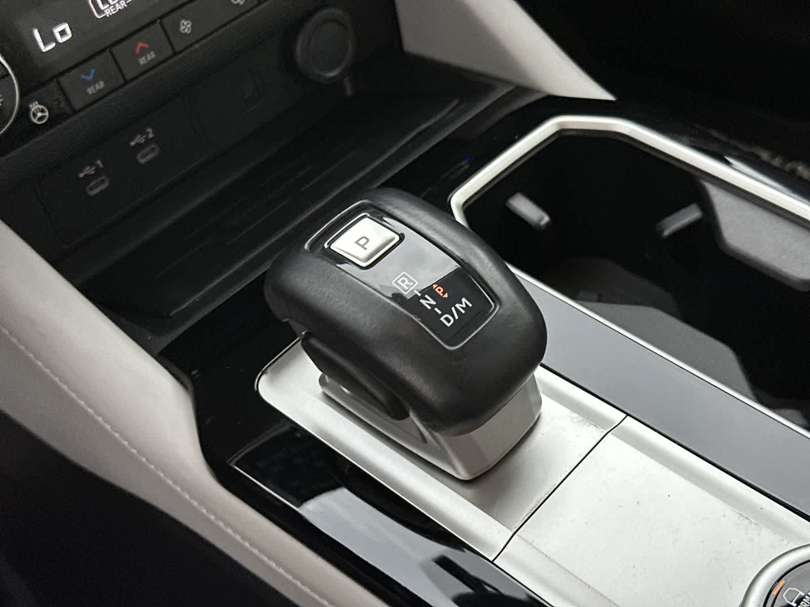 Used 2025 Mitsubishi Outlander SEL FWD image 21