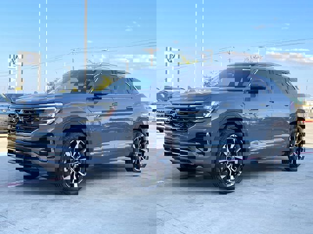 New 2026 Volkswagen Atlas Cross Sport SEL Premium R-Line video 2