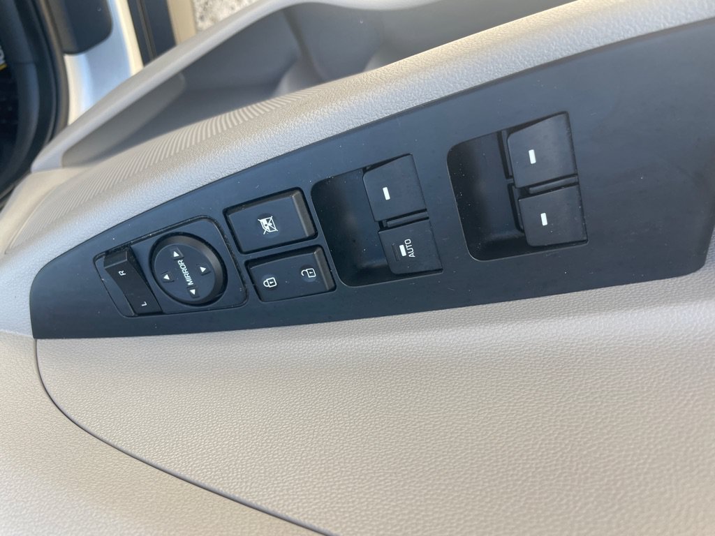 Used 2019 Hyundai Tucson Value FWD image 14