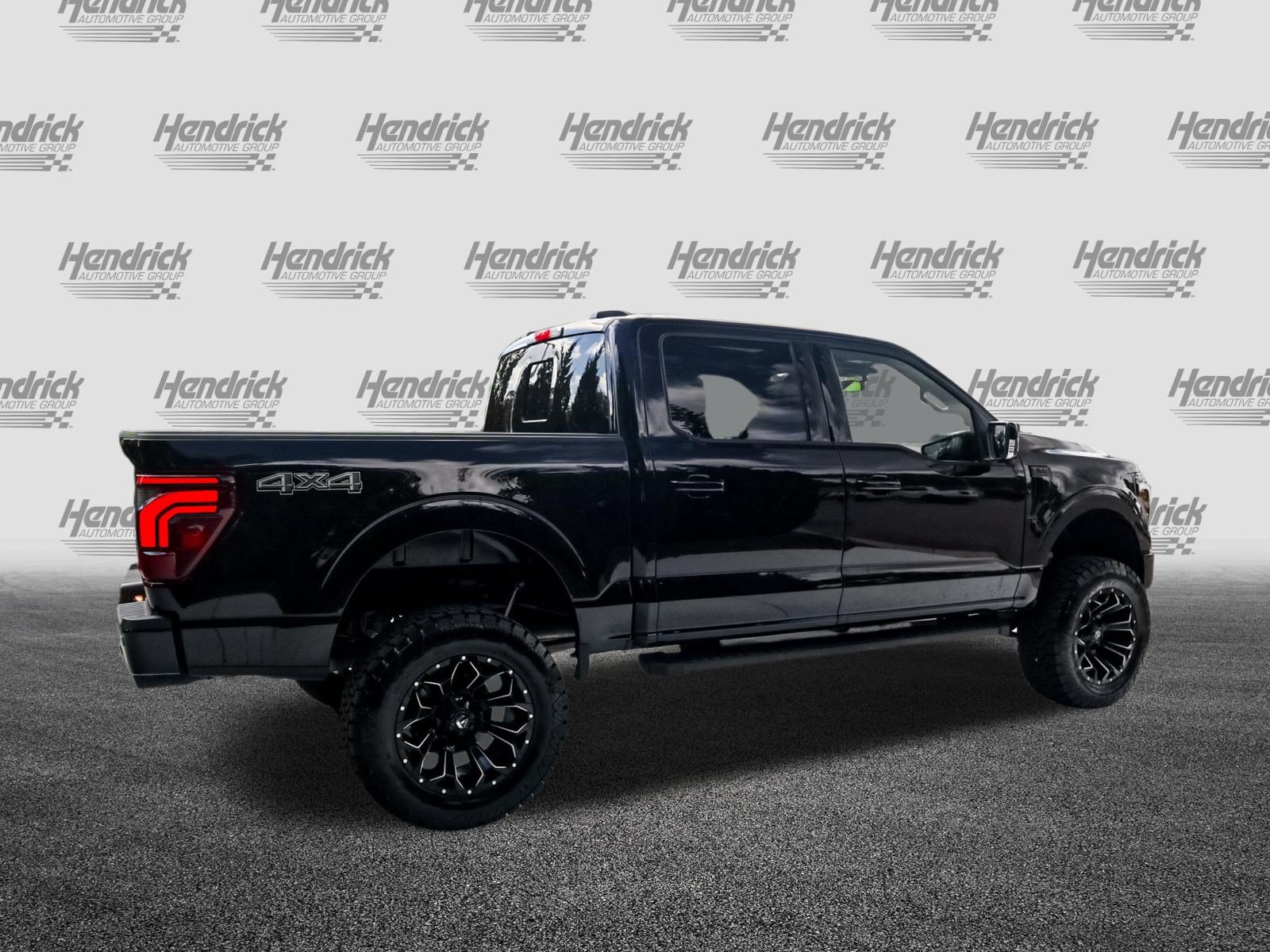 Used 2025 Ford F150 Lariat AWD/4WD image 11