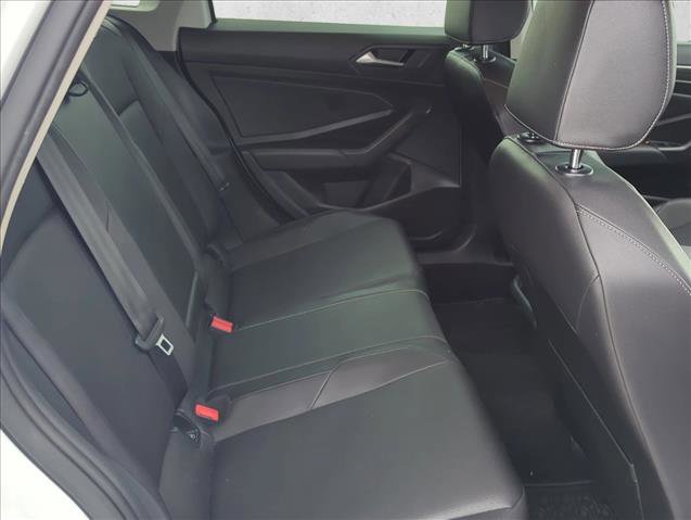 Used 2019 Volkswagen Jetta SEL w/ Cold Weather Package FWD image 22