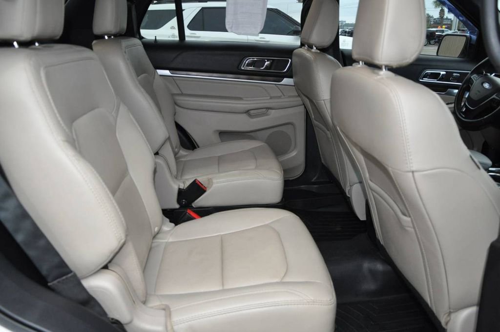 Used 2018 Ford Explorer Limited w/ Equipment Group 301A image 14