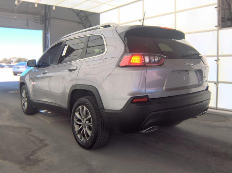 Used 2021 Jeep Cherokee Latitude Lux w/ Comfort/Convenience Group FWD image 7