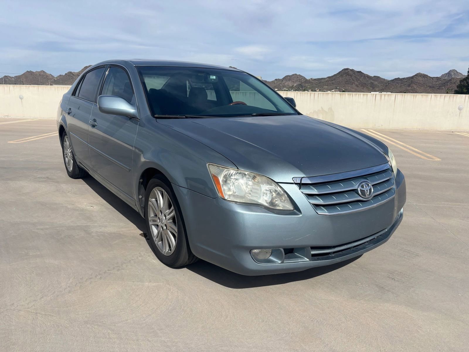 Used 2006 Toyota Avalon XL image 3