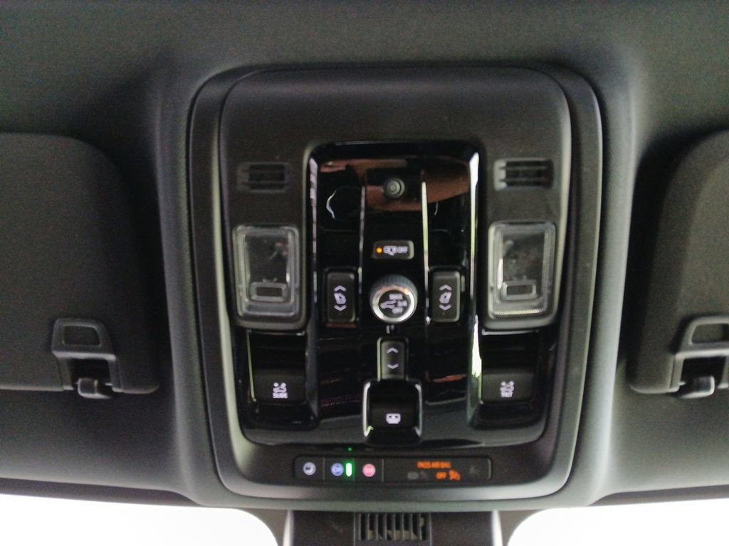 New 2026 Chevrolet Tahoe High Country w/ Sun And Tow Package AWD/4WD image 22