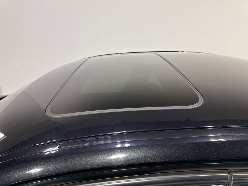 Used 2013 BMW 328i xDrive Sedan AWD/4WD image 10