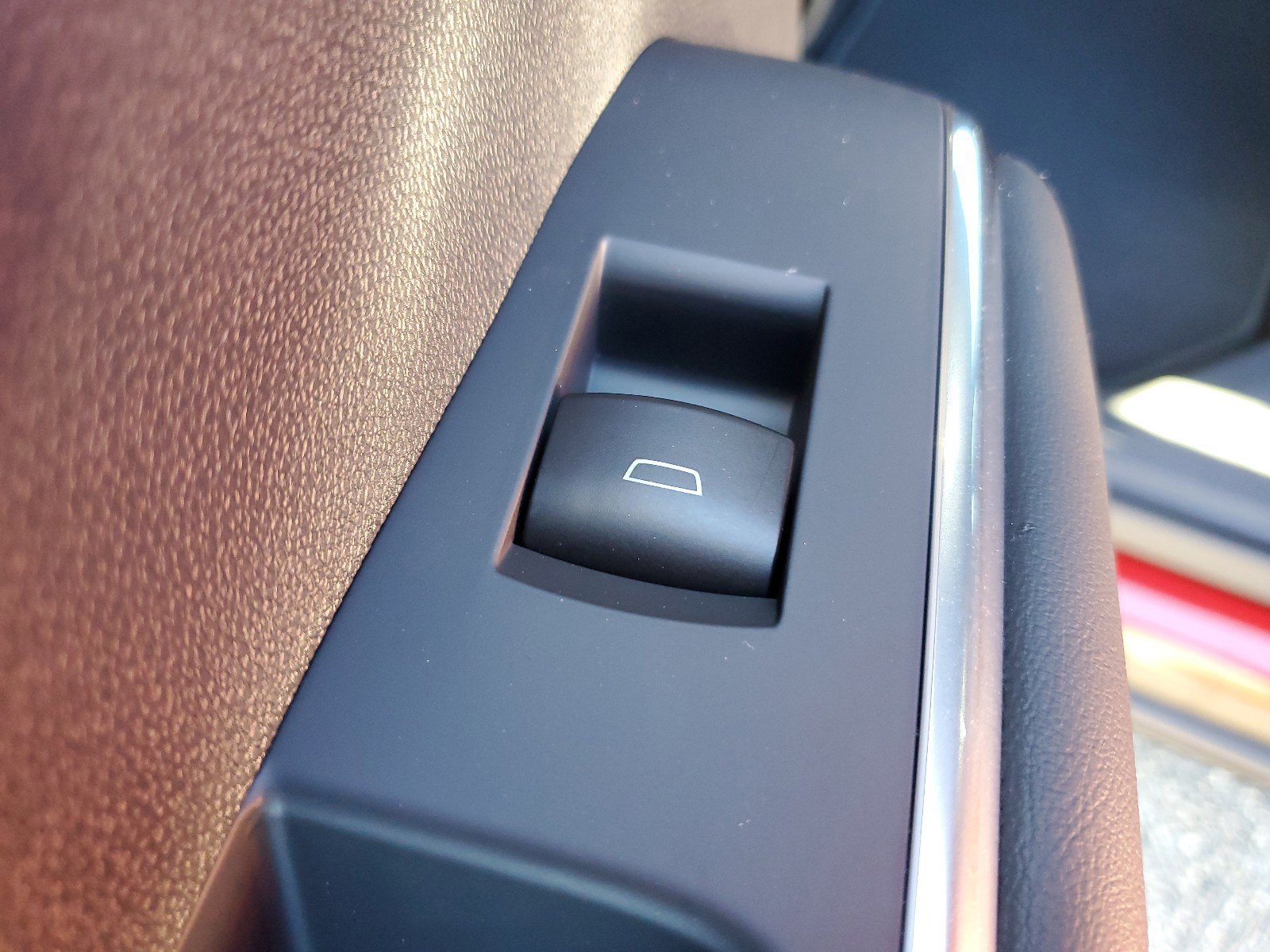 New 2025 GMC Acadia Elevation image 16