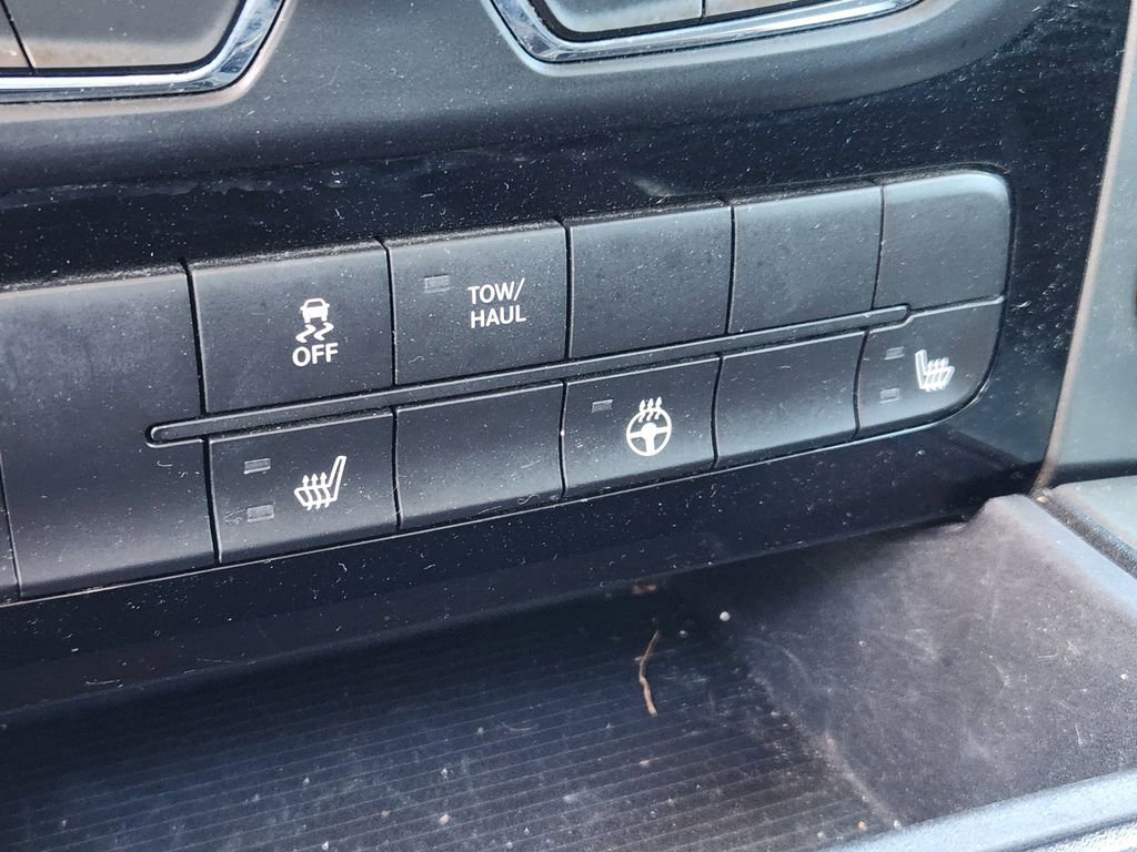 Certified 2017 RAM 1500 Sport w/ Convenience Group image 23