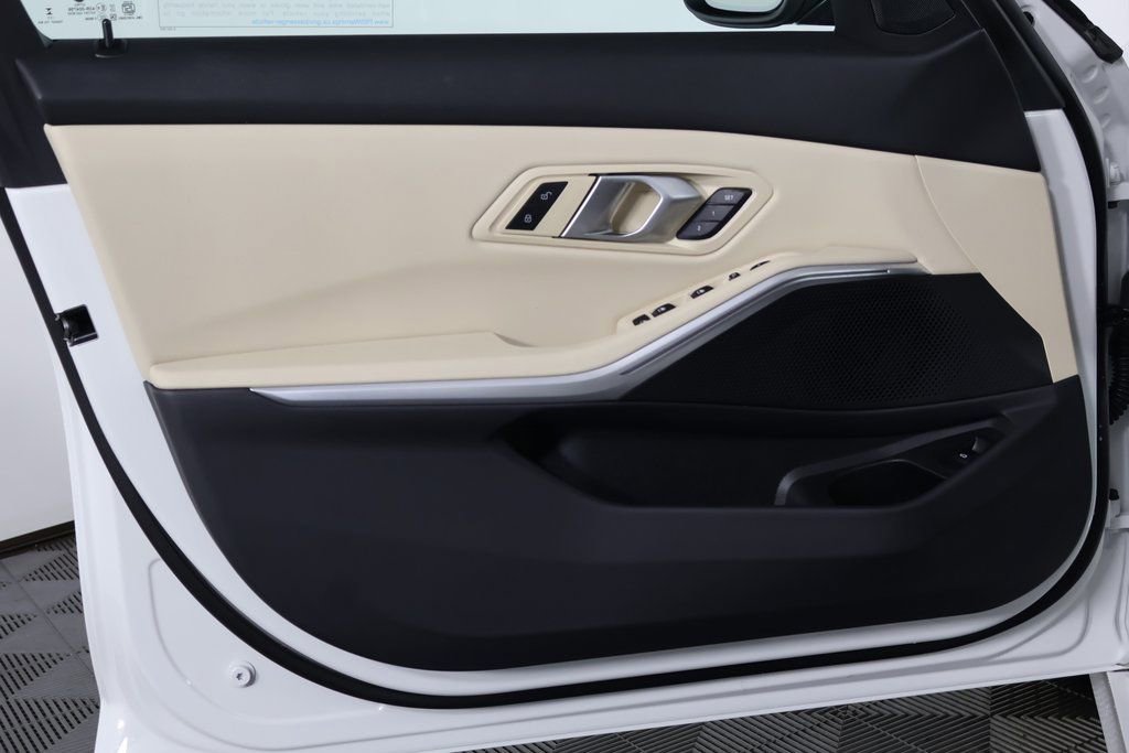 Certified 2025 BMW 330i Sedan w/ Convenience Package RWD image 12