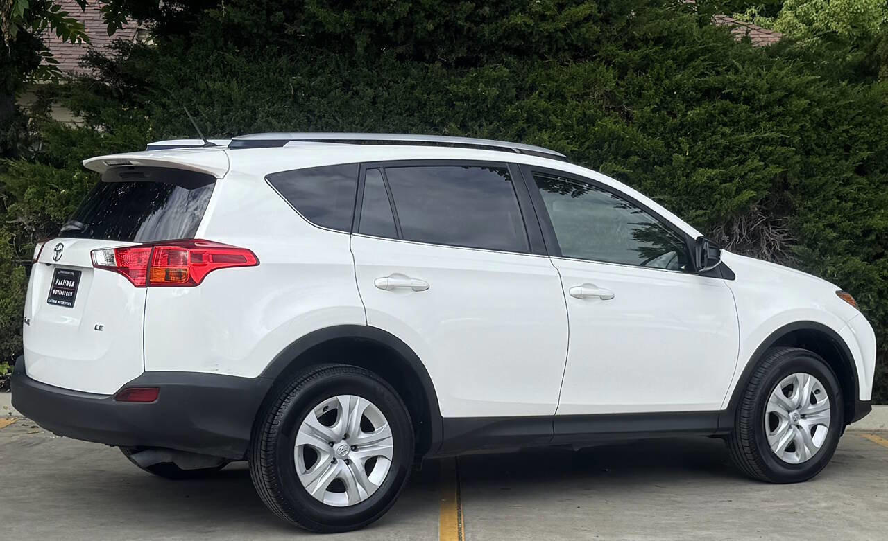 Used 2013 Toyota RAV4 LE image 4