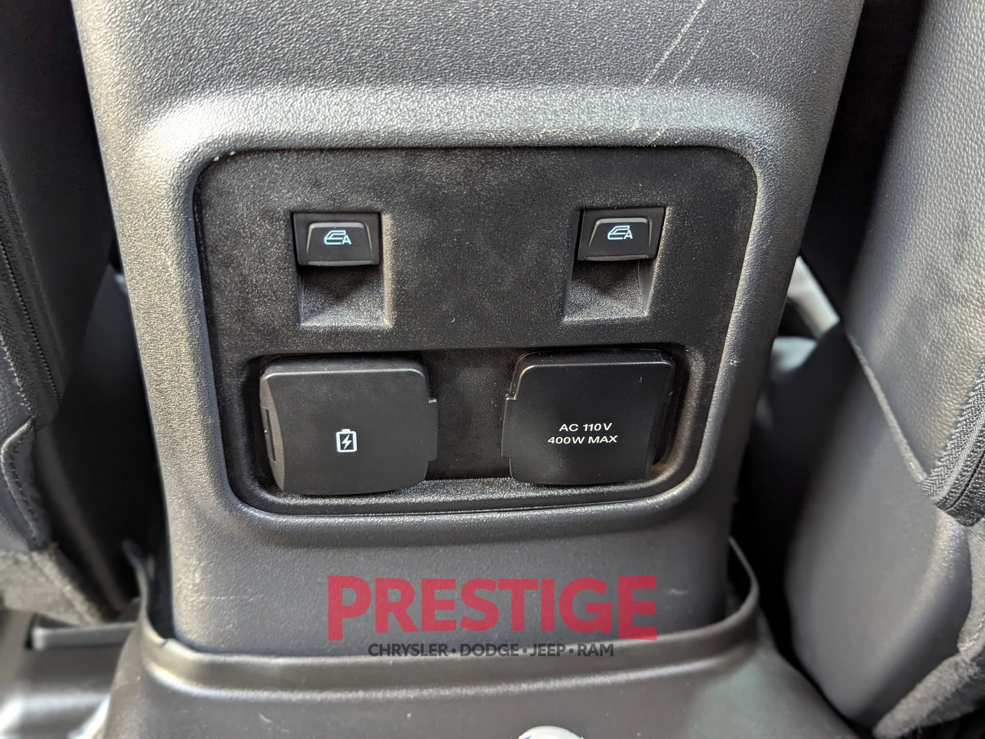 Used 2024 Ford Bronco Wildtrak AWD/4WD image 30